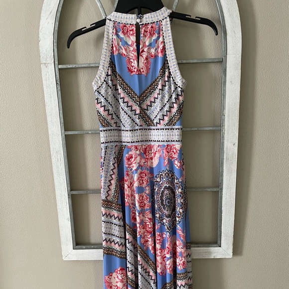 Maxi dress - Picture 2 of 4